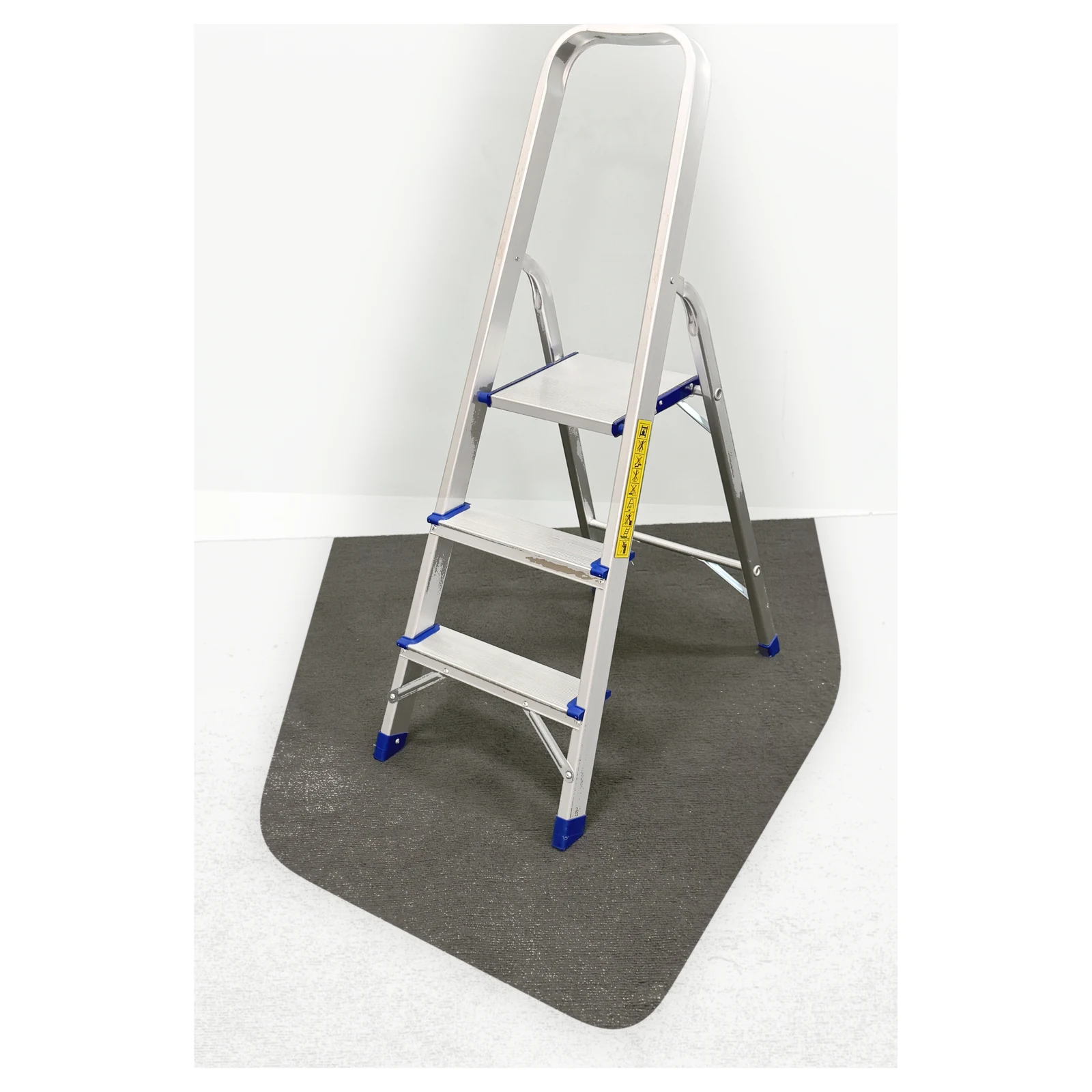 Aluminum ladder detail for multi-purpose programs
