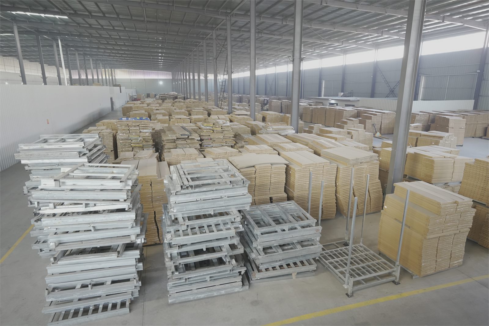 Ariklimb ladder warehouse and packaging support