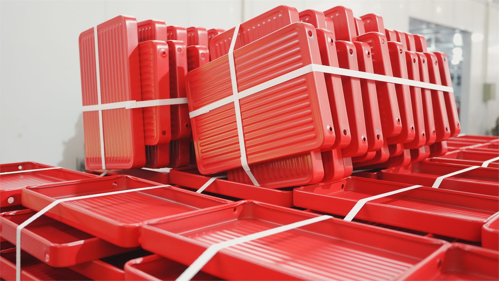 Custom color step stool pedal options